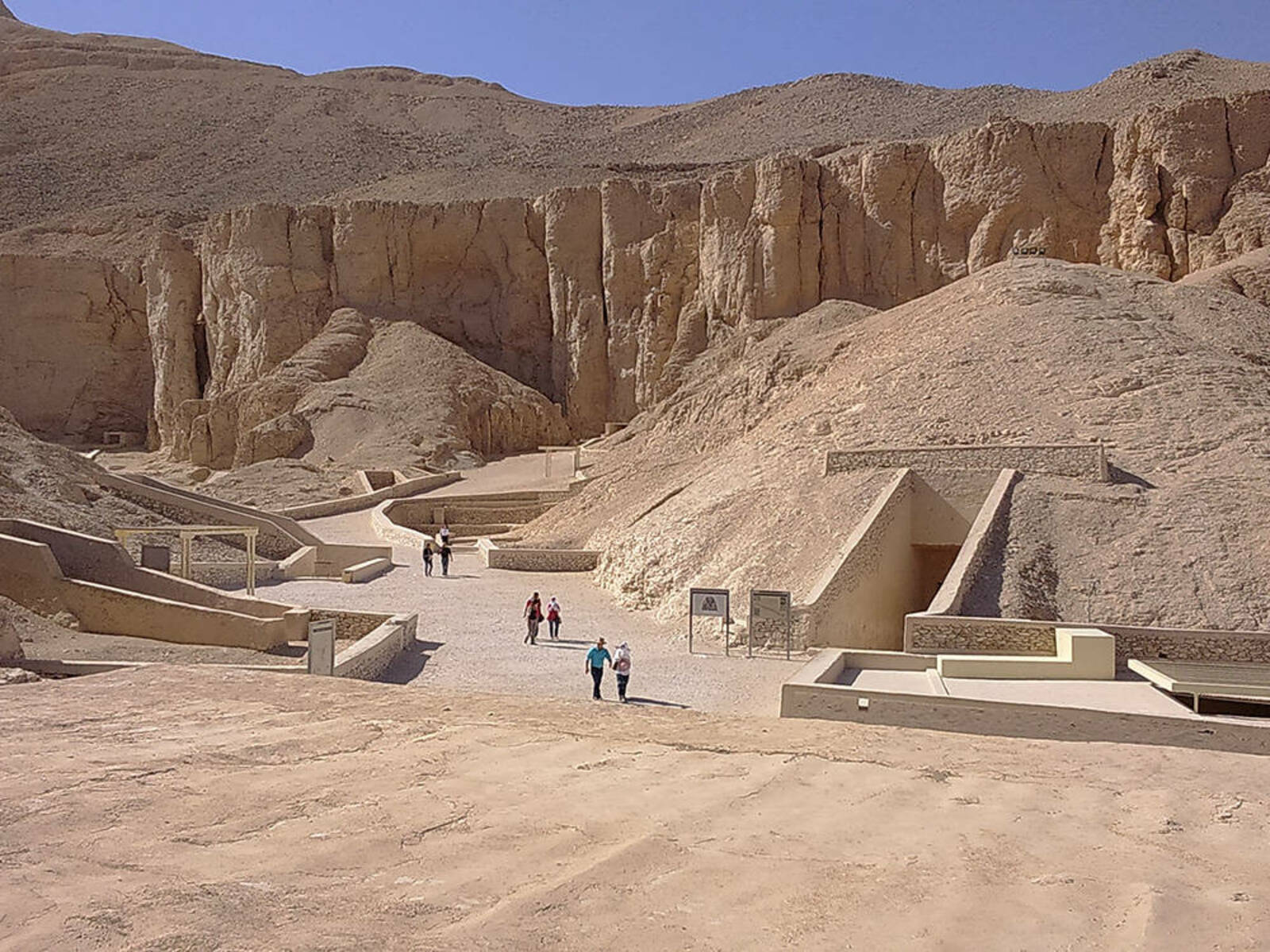 O excursie de la Hurghada la Luxorul antic